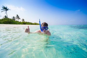 Maldives,  man snorkeling!