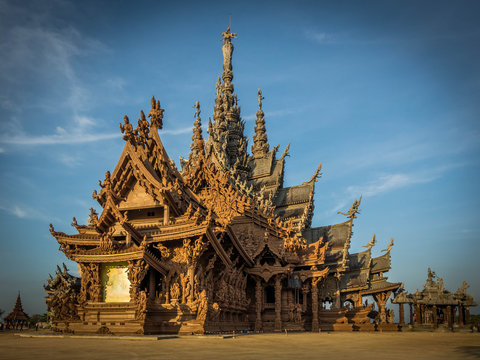 sanctuary of thruth 7