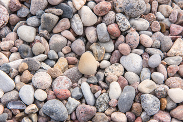Kompozycja kamieni na plaży