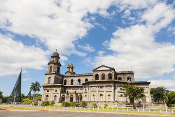Fototapeta na wymiar Old Cathedral of Managua