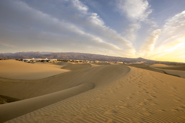 Fototapeta na wymiar Desert in Gran Canaria, dunas de maspalomas