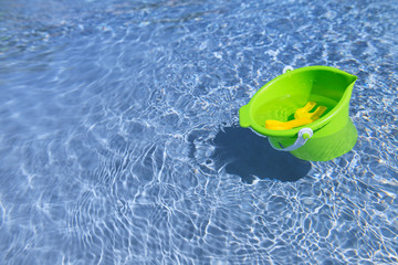 Obraz premium Floating toys in the swimming pool