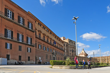 Fototapeta na wymiar Palermo, Palazzo dei Normanni o palazzo reale