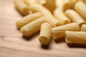 Dry rigatoni pasta