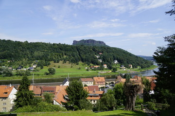 Fototapeta na wymiar Elbsandsteingebirge - Königstein