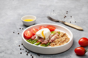 asparagus with bacon