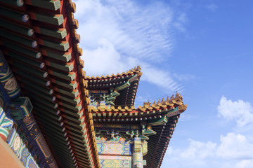 Fototapeta na wymiar Beautiful roof of Imperial Palace