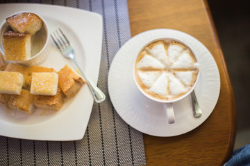 foam coffee with toast