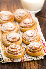 Yeast rolls with cinnamon
