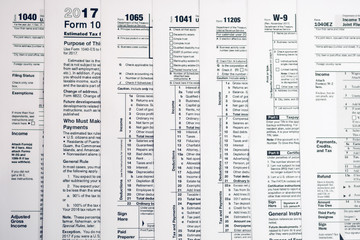 Form 1040 Individual Income Tax return form. United States Tax forms 2017/2018. American blank tax forms. Tax time.