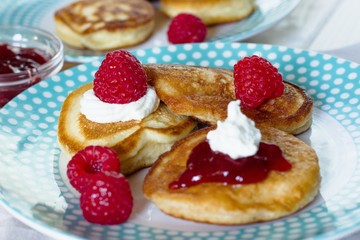 Pancakes with raspberries
