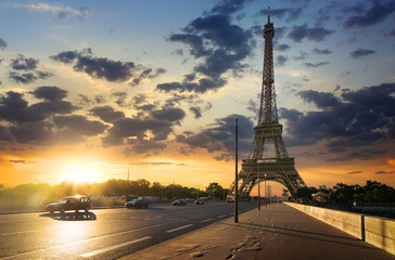 Road to Eiffel Tower