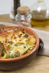 Pasta al forno broccoli e bechamel