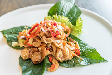 Crispy fish maw spicy salad