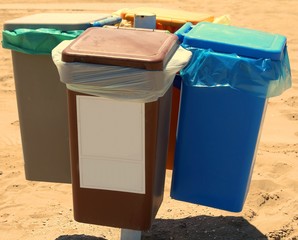 waste bins for the separate collection of garbage