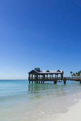 USA, Florida, Perfect white sand beach, paradise like, with wooden landing stage