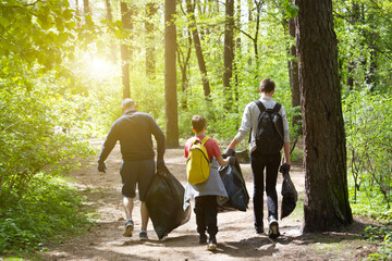 Recycle waste litter rubbish garbage trash junk clean training. Nature cleaning, volunteer ecology...