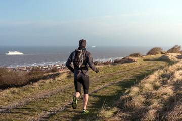 joggeur sur la côte