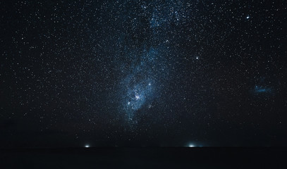 amazing starry sky above ocean at night, Thoddoo island, Maldives © LIGHTFIELD STUDIOS