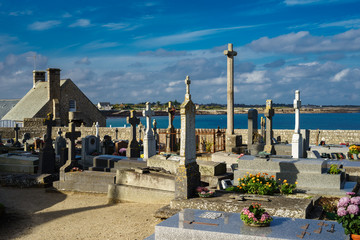 F, Normandie, Manche, Barfleur, Friedhof, Gräber mit Blick auf das Meer