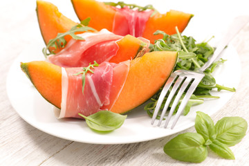 melon and prosciutto ham