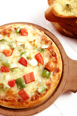 Veg Cheese Pizza With Garlic Bread