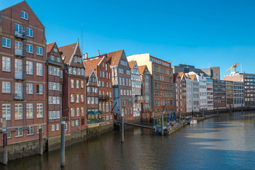 Fototapeta na wymiar Historische Häuser Hamburg Nikolaifleet