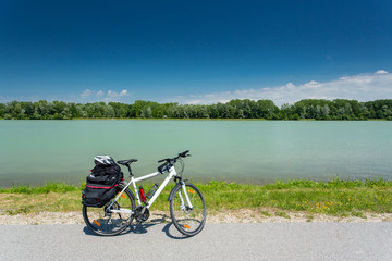Fototapeta premium Danube cycle path / trail / route