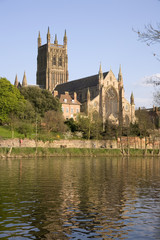 England, Worcestershire, Worcester, River Severn, Cathedral in spring sunshine