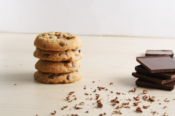 cookies with chocolate and grated chocolate