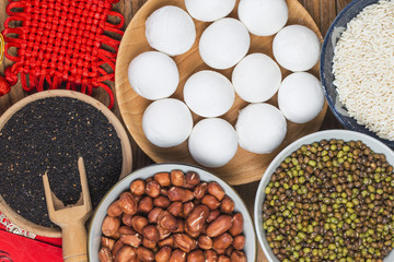 Glutinous Rice Balls?Lantern Festival in China