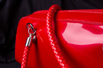 fittings on the leather hand bag