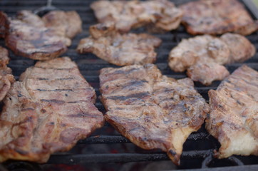 carne cotta sulla griglia