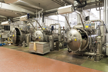 Machines for dyeing fabrics in an industrial dyeing - obrazy, fototapety, plakaty