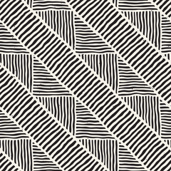 Seamless geometric doodle lines pattern in black and white. Adstract hand drawn retro texture.