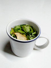 Tea leaves Drive the waste in the body.