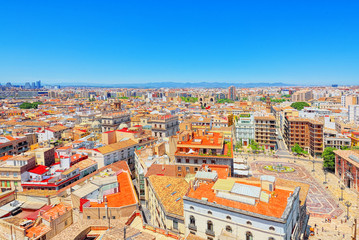 Fototapeta na wymiar Panoramic view of Valencia, is the capital of the autonomous co
