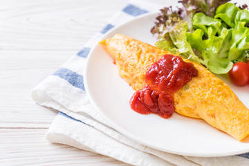 Flavored Fried Rice in an Omelet Wrapping