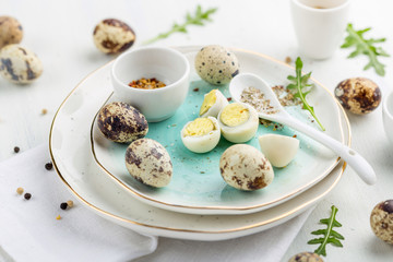 Hardboiled quail eggs