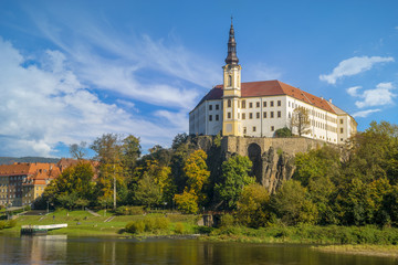 Fototapeta na wymiar Castle in Decin on the Elbe in the Czech Republic