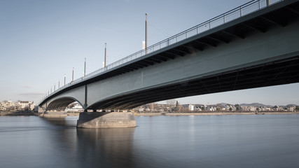 Fototapeta na wymiar Bonn, Kennedybrücke