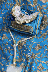 Costume vénitien turquoise. Venetian turquoise costume.