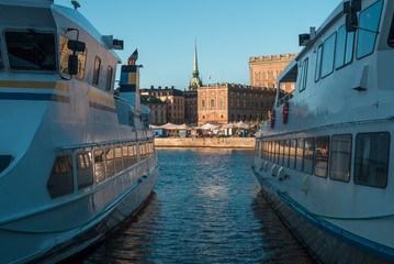 Obraz premium Cityscape of Gamla Stan in Stockholm, Sweden, at sunrise.