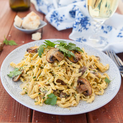 Tagliatelle mit Pilzen