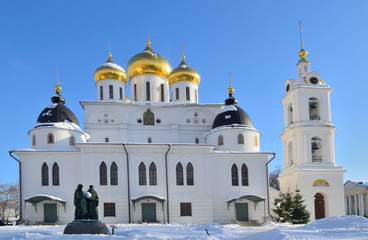 Fototapeta premium Assumption Cathedral in Dmitrov Kremlin, Russia, Moscow region