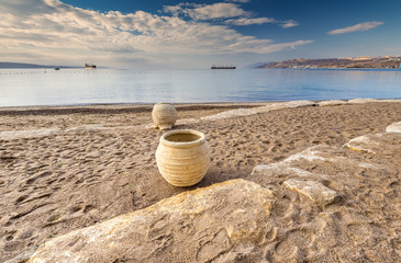 Fototapeta na wymiar View on the Aqaba gulf (Red Sea) from central beach in Eilat, Israel