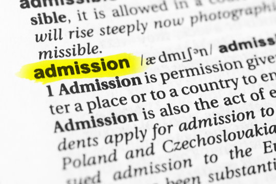 Highlighted English word "admission" and its definition in the dictionary