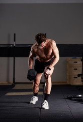 Obraz premium Crossfit lessons in fitness club