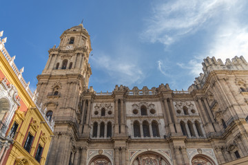 Fototapeta na wymiar Kathedrale der Stadt Malaga