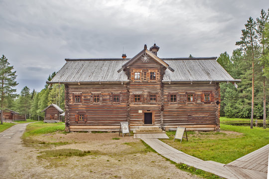 Peasant hut. The house of Pukhov. Museum of Wooden Architecture "Small Korely". Russia, Arkhangelsk region
